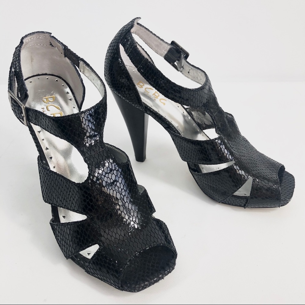 BCBG Carly Snake Skin Square Toe Cage Sandals size 6